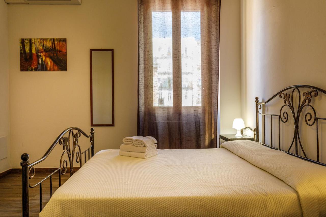Onlyrooms I - Central & Quiet Area Cagliari Exterior foto