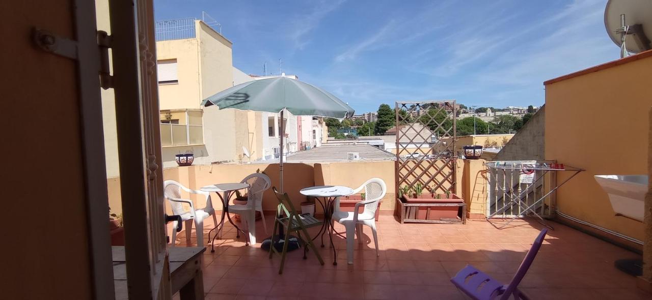 Onlyrooms I - Central & Quiet Area Cagliari Exterior foto