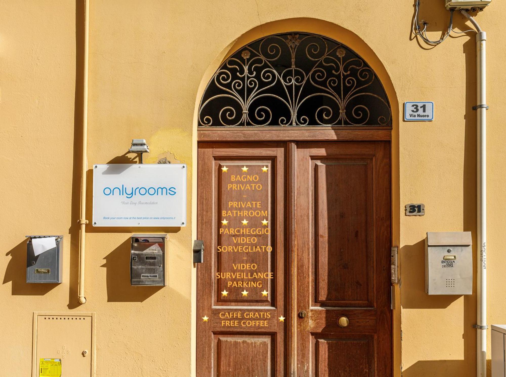Onlyrooms I - Central & Quiet Area Cagliari Exterior foto